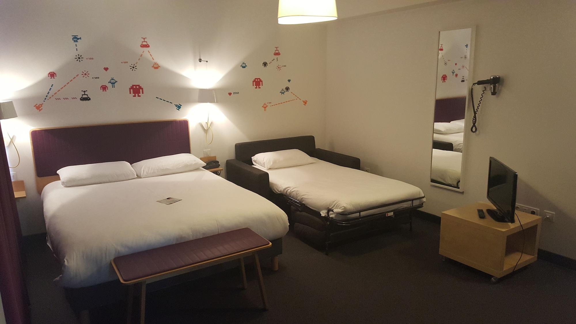 Ibis Styles Calais Centre Hotel Eksteriør billede