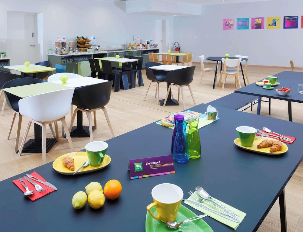 Ibis Styles Calais Centre Hotel Eksteriør billede