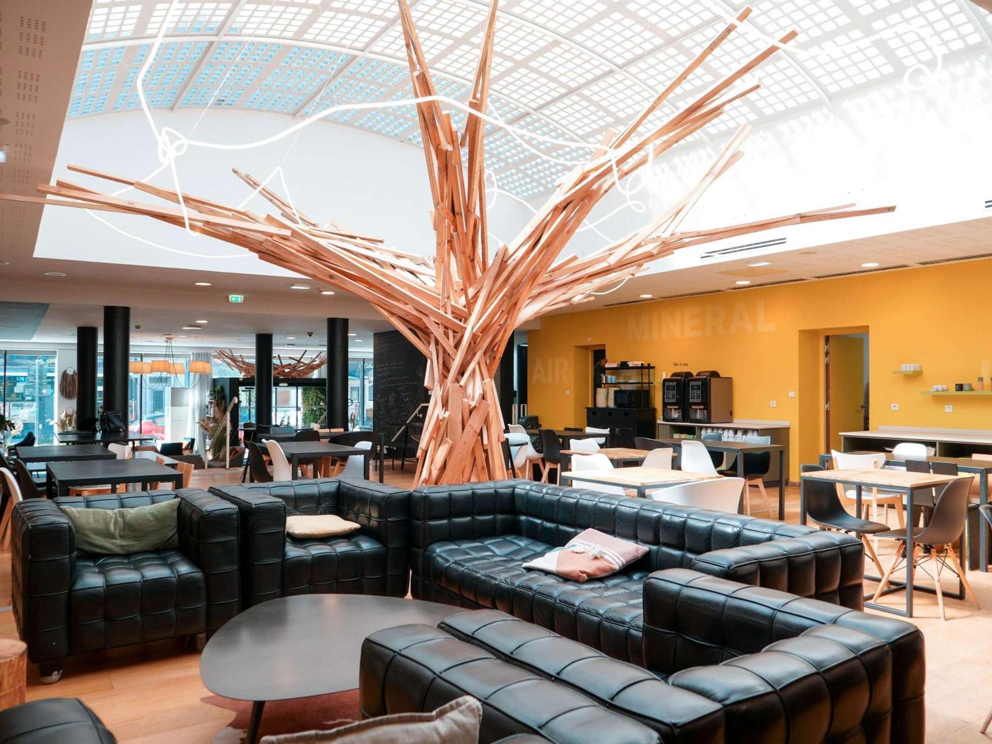 Ibis Styles Calais Centre Hotel Eksteriør billede